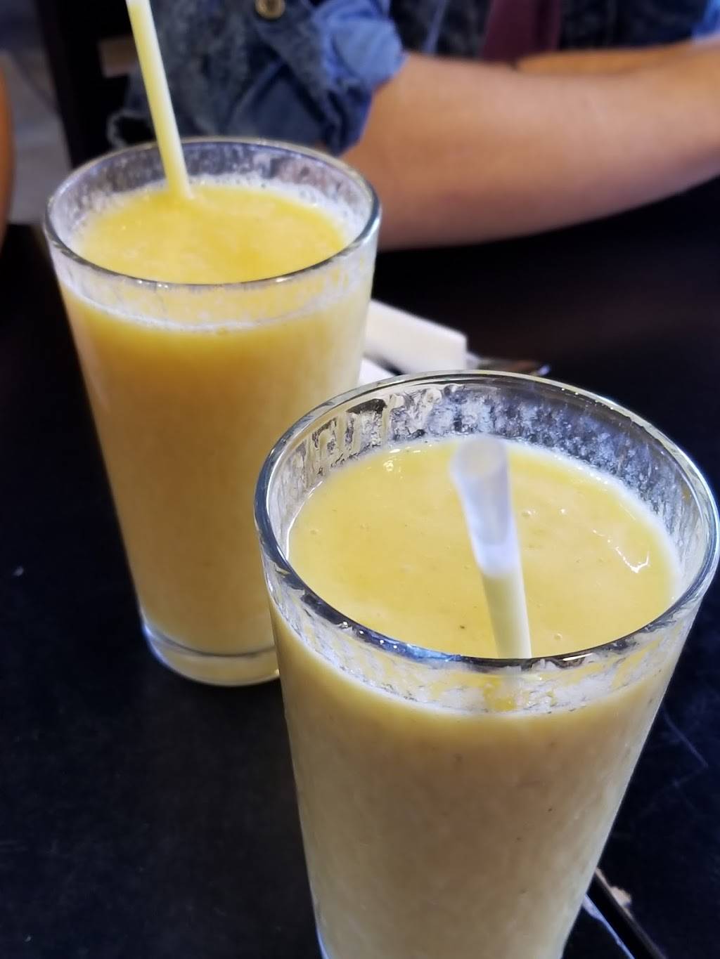 Down to Earth Cafe | cafe | 7828 SW 35th Ave, Portland, OR 97219, USA | 5034520196 OR +1 503-452-0196