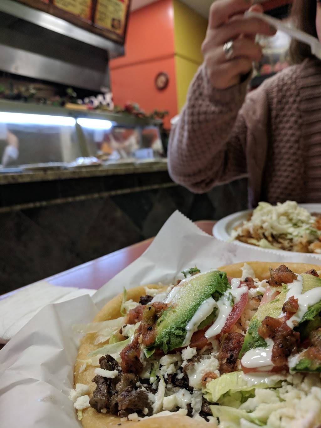 Molcajetes | restaurant | 4200 South Fwy, Fort Worth, TX 76115, USA | 8178068629 OR +1 817-806-8629