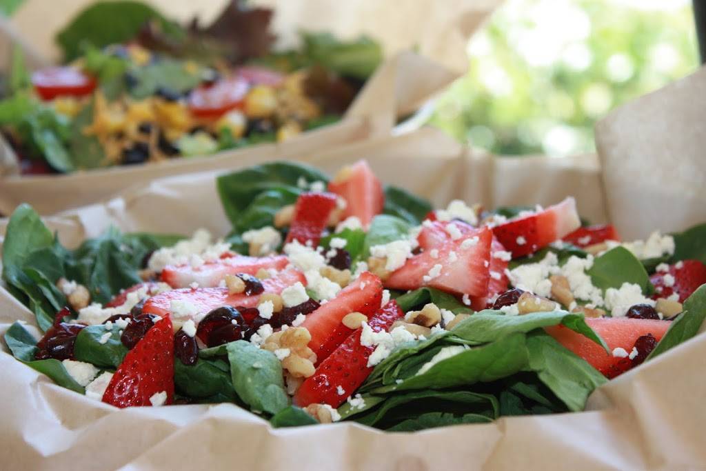 Breakroom Juice Bar & Cafe | restaurant | 22941 Ventura Blvd Unit#A, Woodland Hills, CA 91364, USA | 8184564467 OR +1 818-456-4467