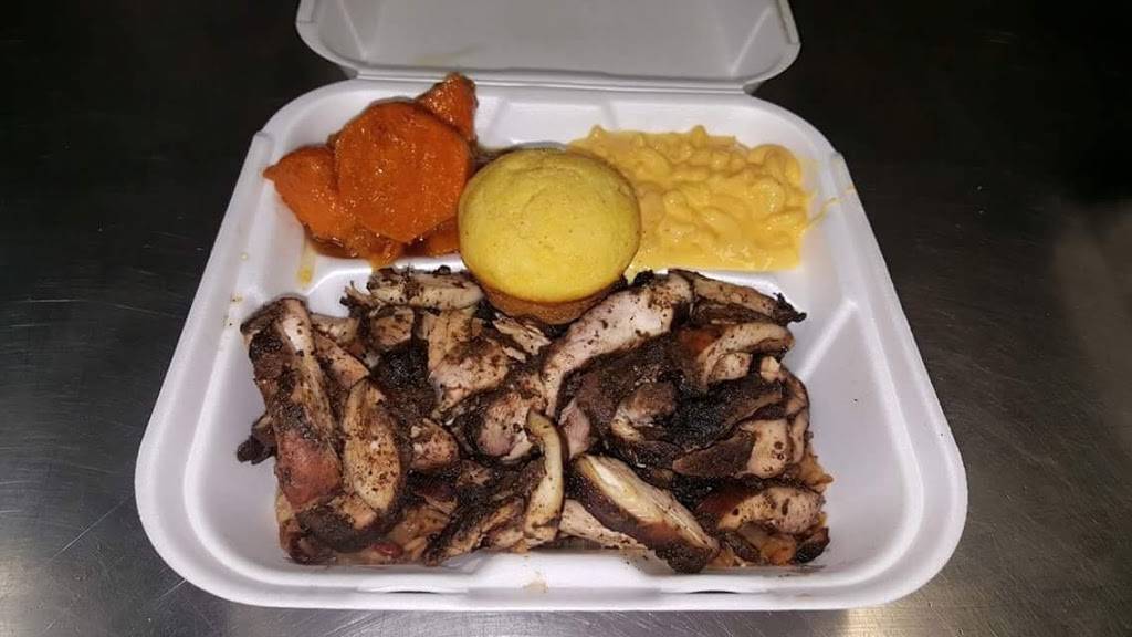 Mini chi-chi | restaurant | 5431 W Madison St, Chicago, IL 60644, USA | 7733790970 OR +1 773-379-0970