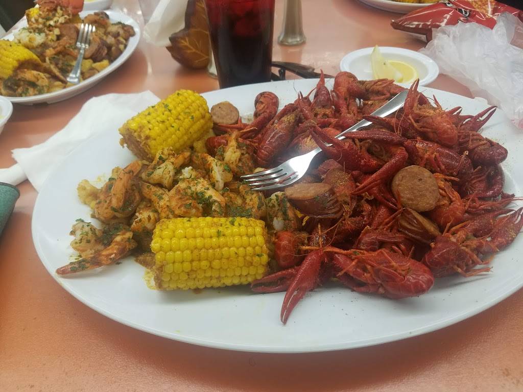 Seafood Garden | restaurant | 2305 North Washington, Forrest City, AR 72335, USA | 8706308035 OR +1 870-630-8035