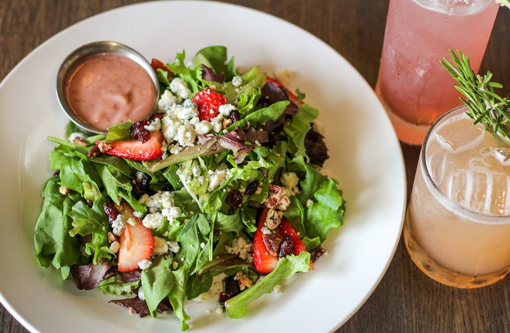 Lake Bluff Grille | restaurant | 2801 Lakeshore Dr, Muskegon, MI 49441, USA | 2317553737 OR +1 231-755-3737