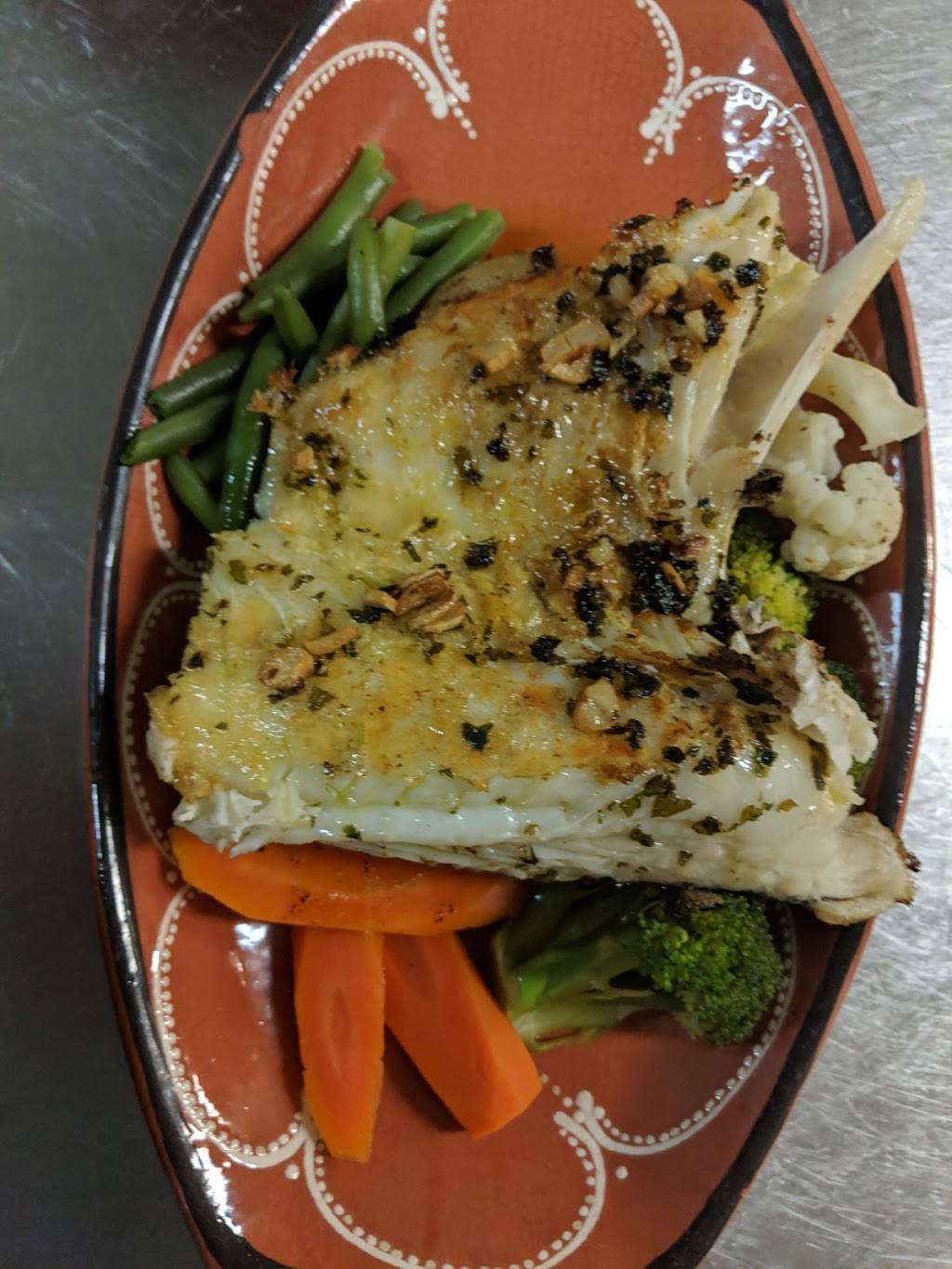 Sabores Tradicionais | restaurant | 1682 St Clair Ave W, Toronto, ON M6N 1H8, Canada | 4165191994 OR +1 416-519-1994