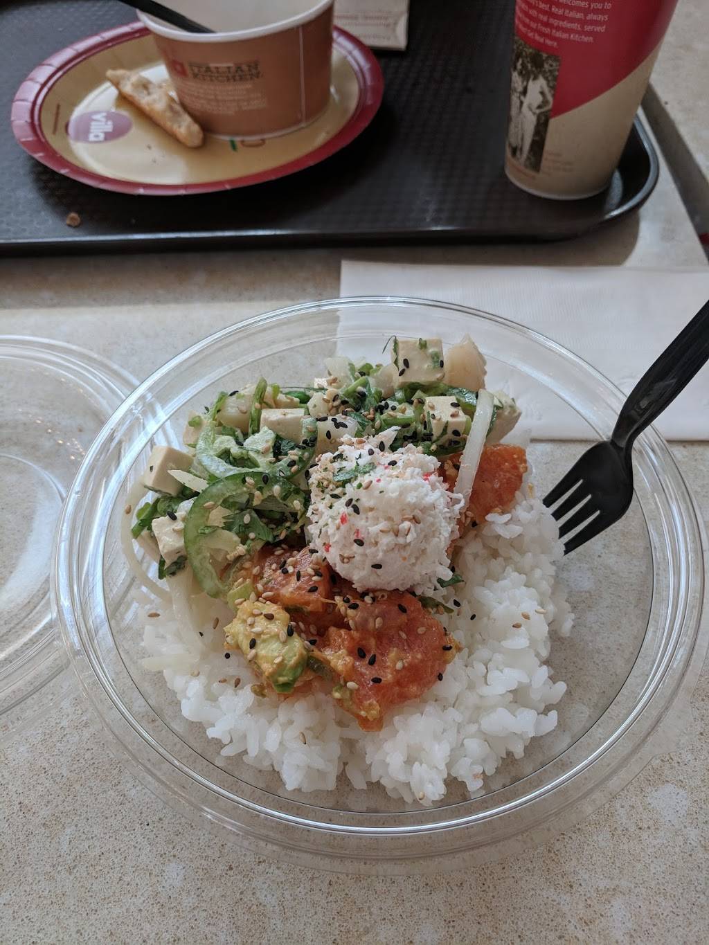 Reel Poke Cove | restaurant | 1151 Galleria Blvd, Roseville, CA 95678, USA | 9167713989 OR +1 916-771-3989