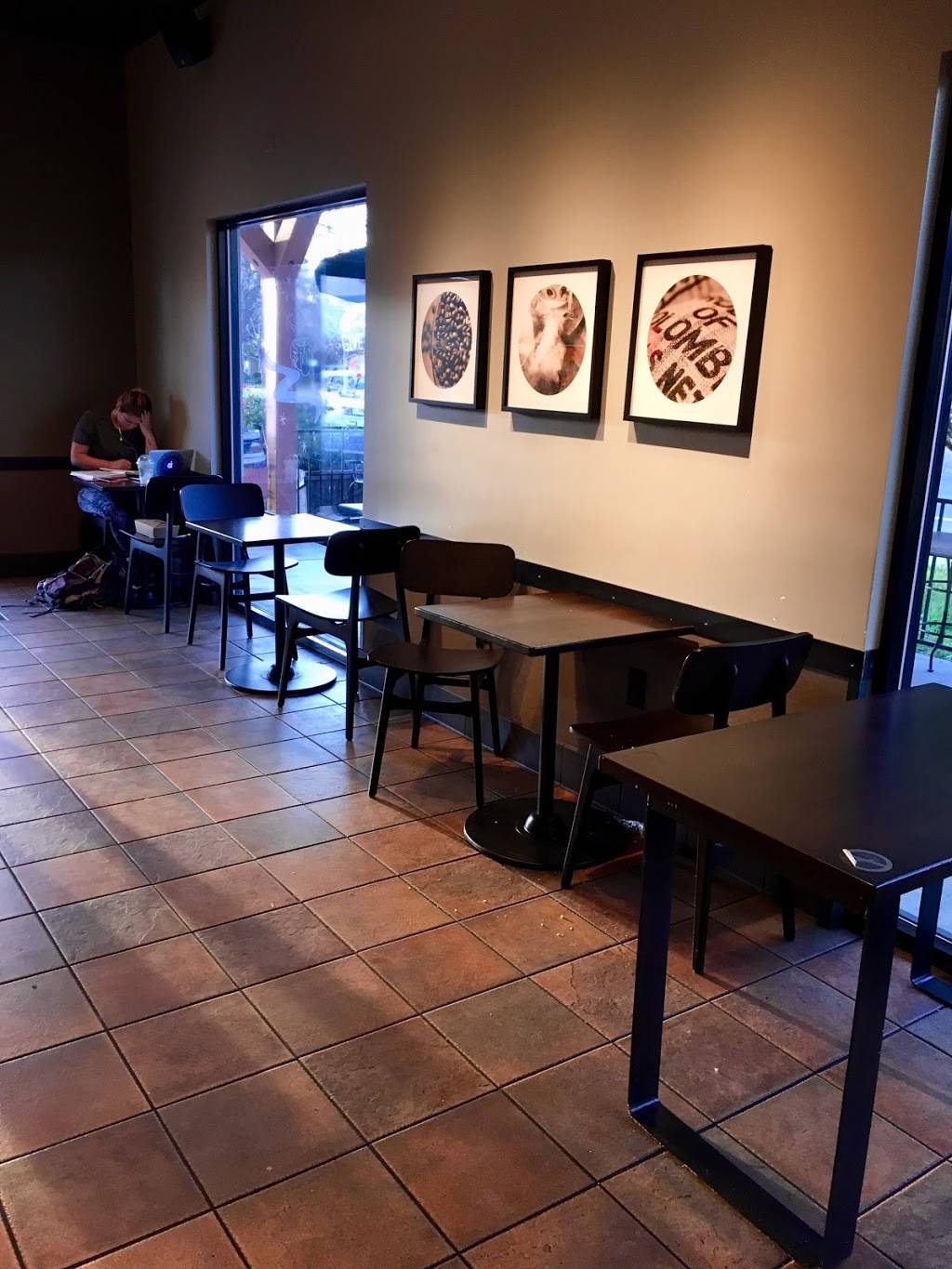 Starbucks | cafe | 640 E Cotati Ave E, Cotati, CA 94931, USA | 7077949016 OR +1 707-794-9016