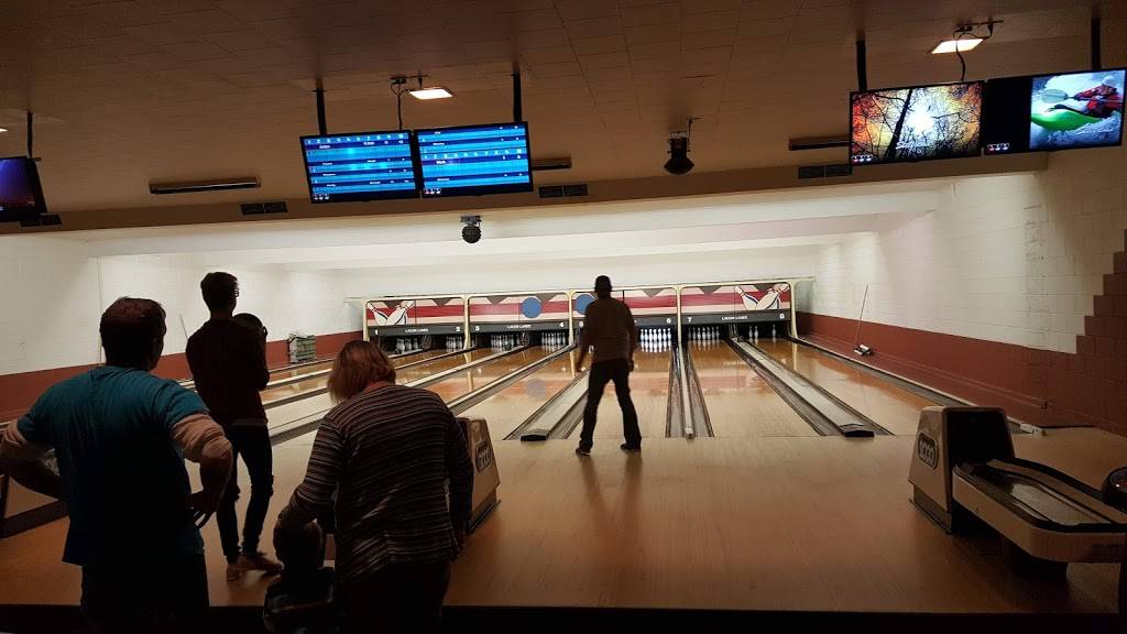 Club LaCon | restaurant | 8902, 1241 Lacon Rd, Lacon, IL 61540, USA | 3092465705 OR +1 309-246-5705