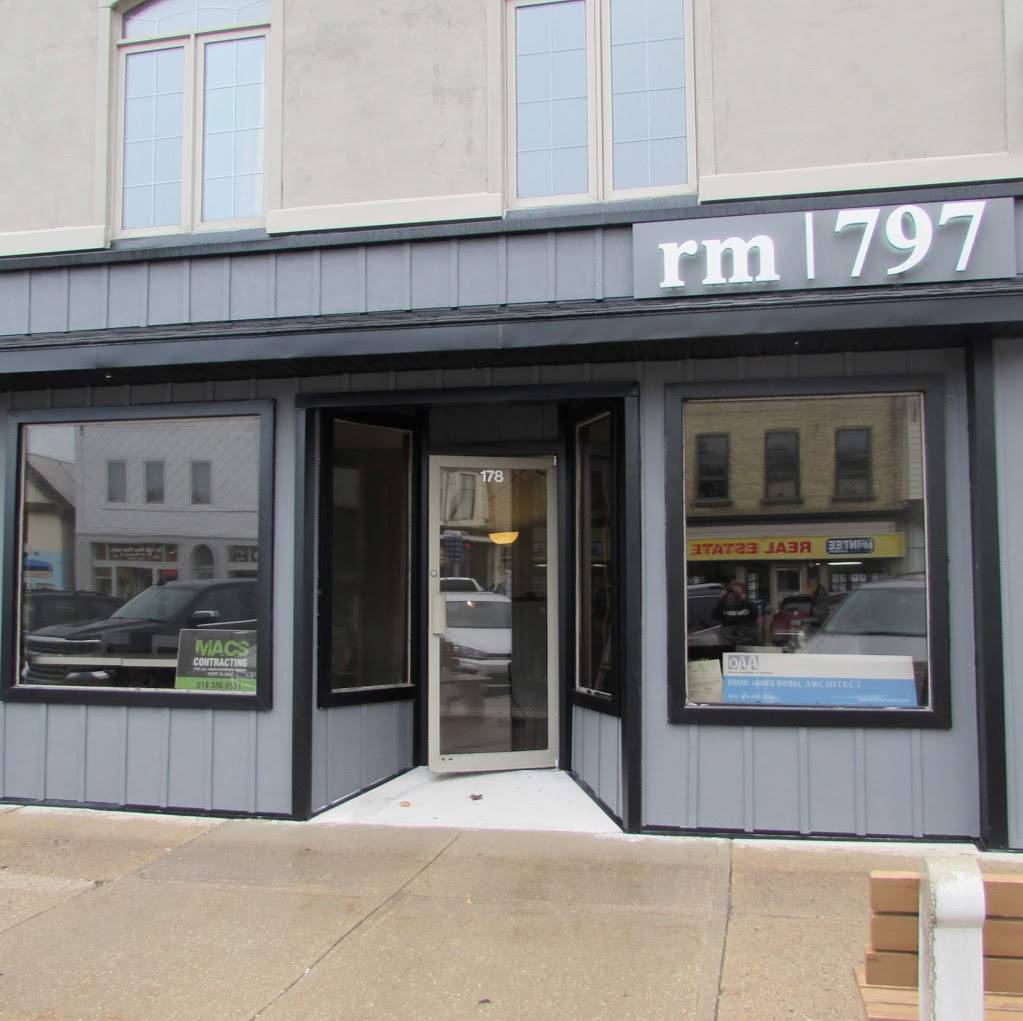 Room 797 | restaurant | 178 High St, Southampton, ON N0H 2L0, Canada | 2264350797 OR +1 226-435-0797