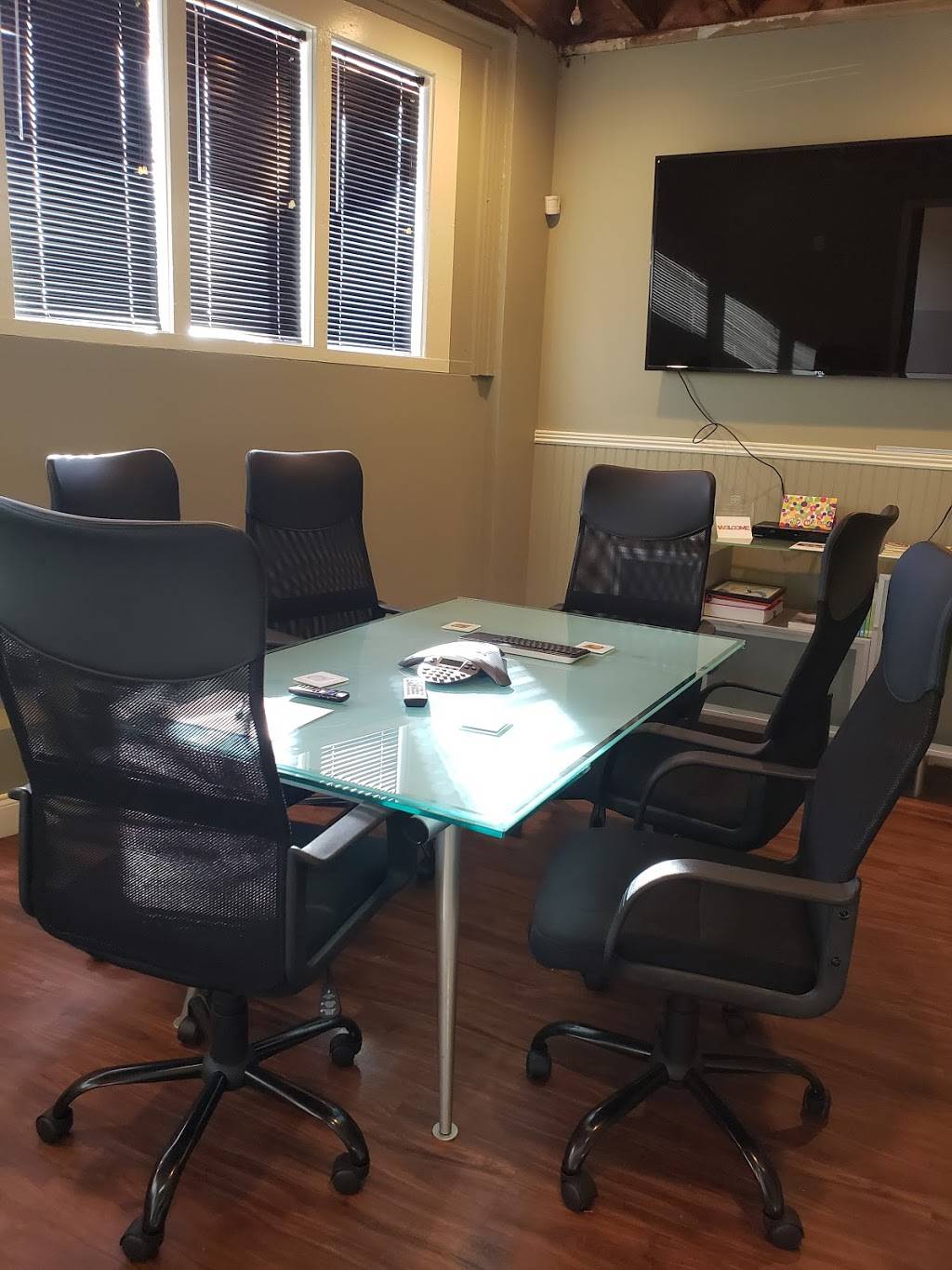 Cornbread Consulting Firm | restaurant | 109 Collins Ave, Spartanburg, SC 29306, USA | 8645096886 OR +1 864-509-6886