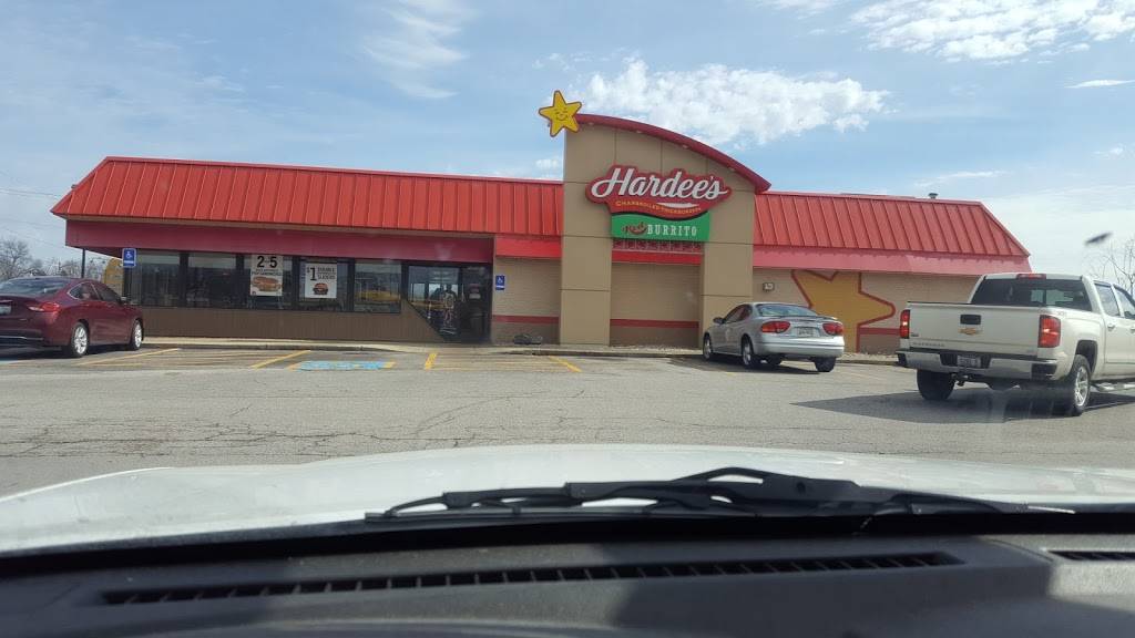 Hardees | restaurant | 2 S Belt E, Belleville, IL 62220, USA | 6182346659 OR +1 618-234-6659