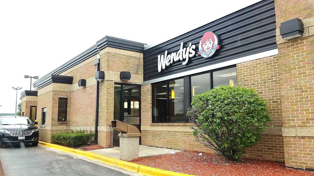 Wendys | restaurant | 467 Georgetown Square, Wood Dale, IL 60191, USA | 6302387984 OR +1 630-238-7984