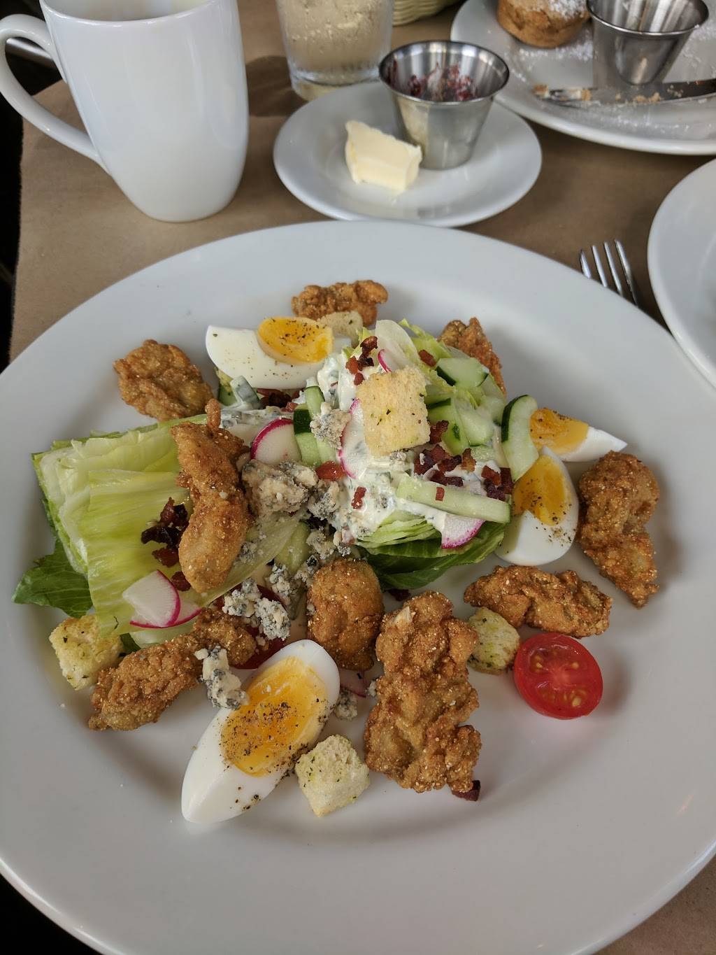 Dyron’s Lowcountry | restaurant | 121 Oak St, Mountain Brook, AL 35223, USA | 2058348257 OR +1 205-834-8257