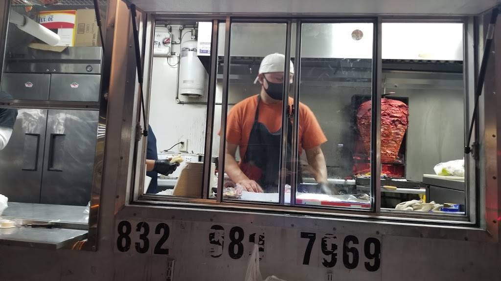 Tacos Regios El Coquis Katy | restaurant | 2205 N Fry Rd, Katy, TX 77449, USA | 8329897969 OR +1 832-989-7969