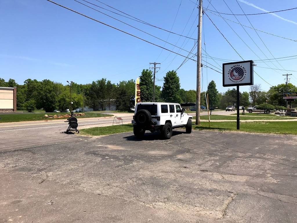 Red White & Blue B.B.Q. | restaurant | 3070 Grange Hall Rd, Holly, MI 48442, USA | 2486344490 OR +1 248-634-4490