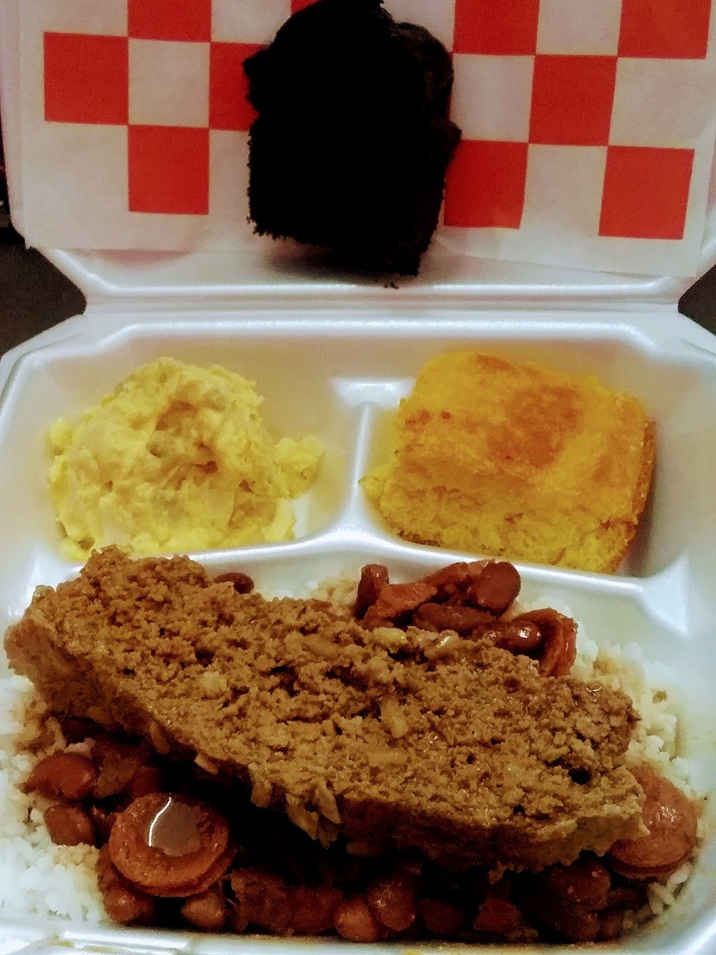 Phattys | restaurant | 14399 FM 3129, Queen City, TX 75572, USA | 4303339667 OR +1 430-333-9667