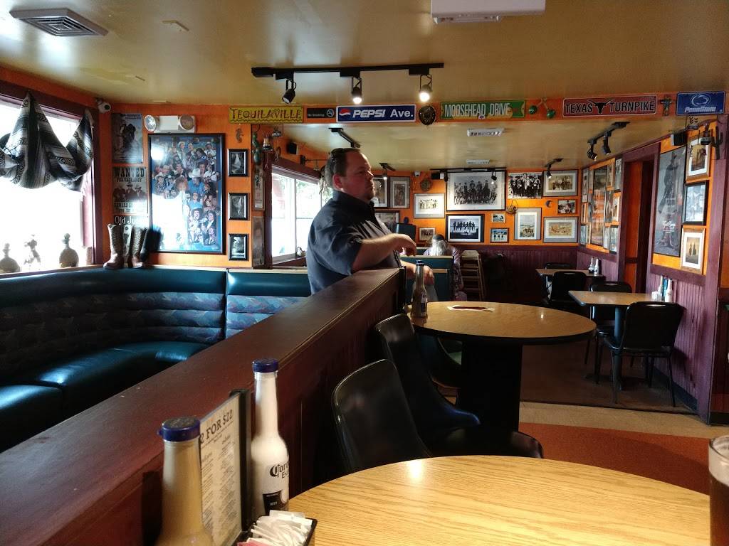 Cervesas Southwest Grill | restaurant | 221 Elm St, Newport, ME 04953, USA | 2073685151 OR +1 207-368-5151