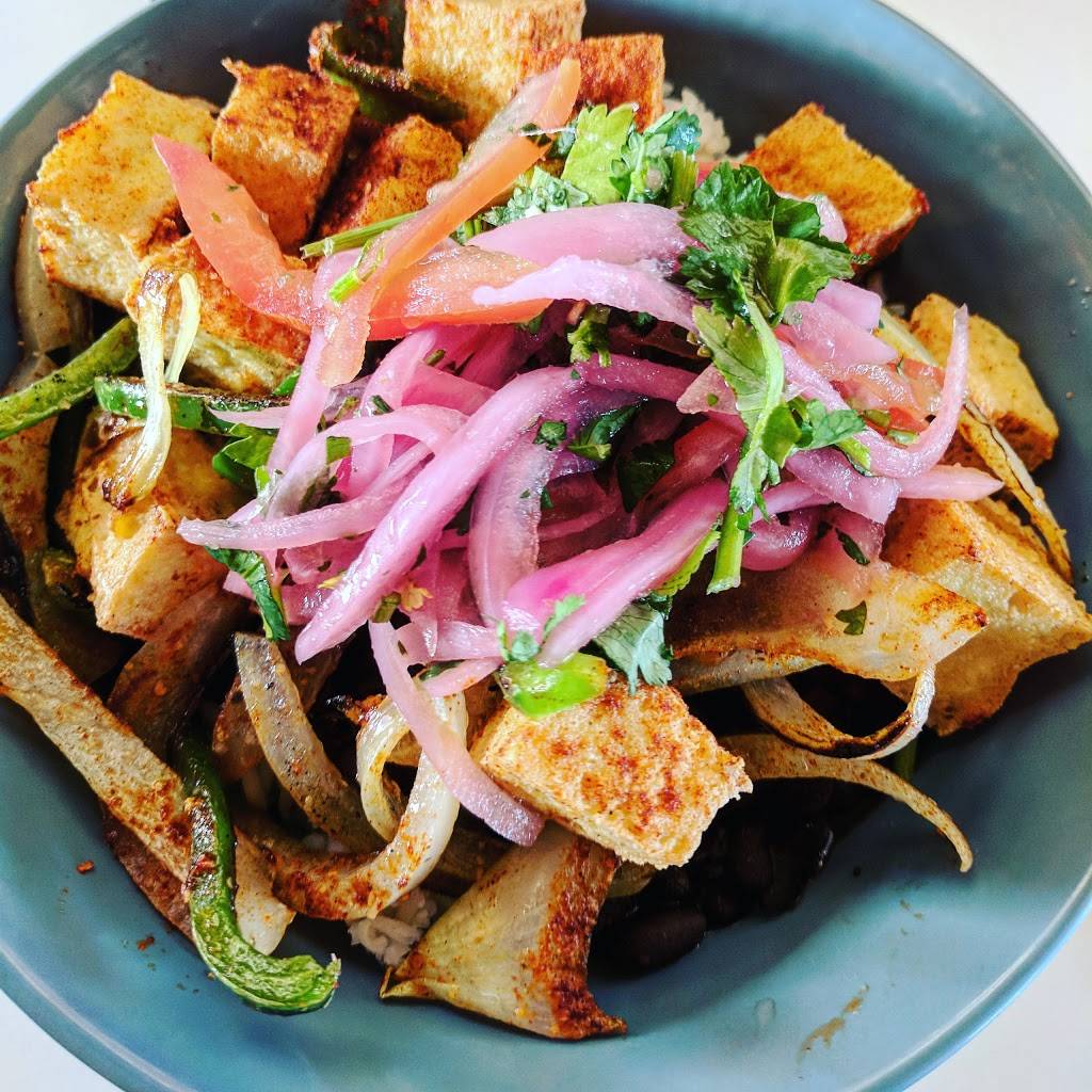 Boca 31 | restaurant | 207 S Bell Ave, Denton, TX 76201, USA | 9405141444 OR +1 940-514-1444