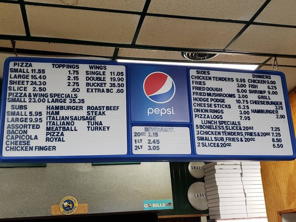 Santinos Pizza | restaurant | 2 Main St, Oakfield, NY 14125, USA | 5859485266 OR +1 585-948-5266