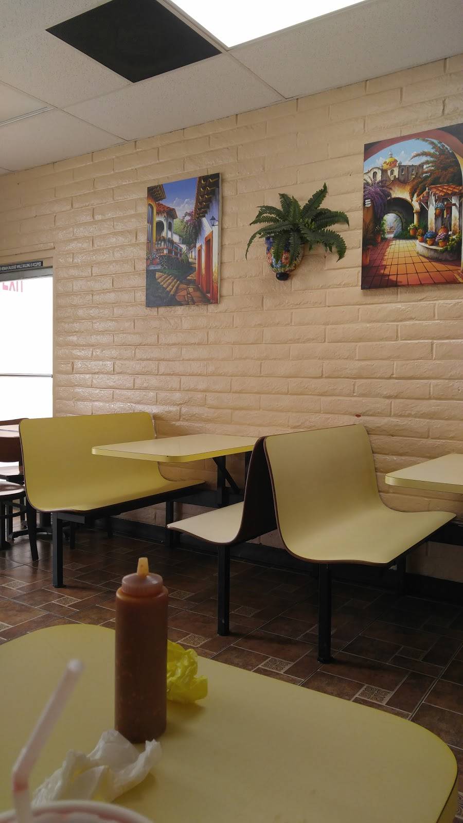 Kotija Taco Shop | restaurant | 5421, 295 E Orange Ave, Chula Vista, CA 91911, USA | 6194263850 OR +1 619-426-3850