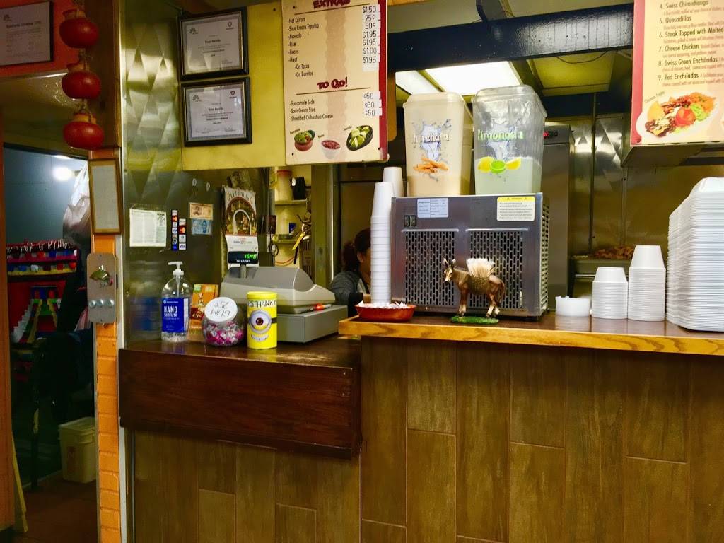 Boss Burrito | restaurant | 1110 Westgate St, Oak Park, IL 60301, USA | 7086609522 OR +1 708-660-9522