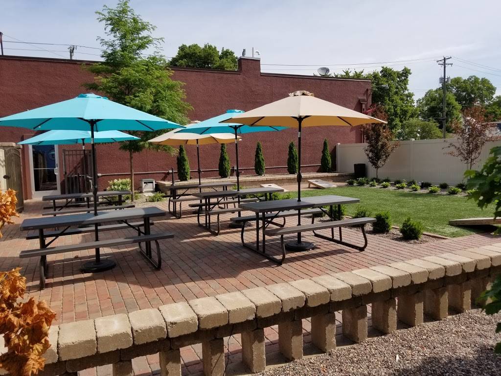 Jimmys North Star | restaurant | 1732 George St, La Crosse, WI 54603, USA | 6087825565 OR +1 608-782-5565