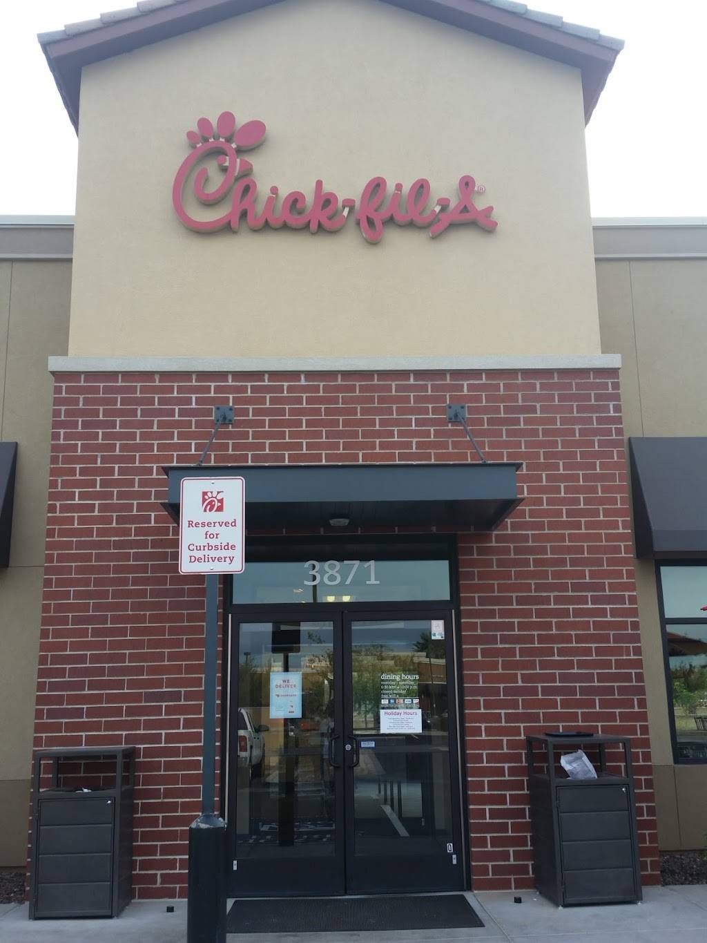 Chick-fil-A | restaurant | 3871 S Arizona Ave, Chandler, AZ 85248, USA | 4808952002 OR +1 480-895-2002