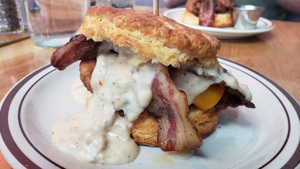 Denver Biscuit Company | restaurant | 2501 Dallas St, Aurora, CO 80010, USA | 3033777900 OR +1 303-377-7900