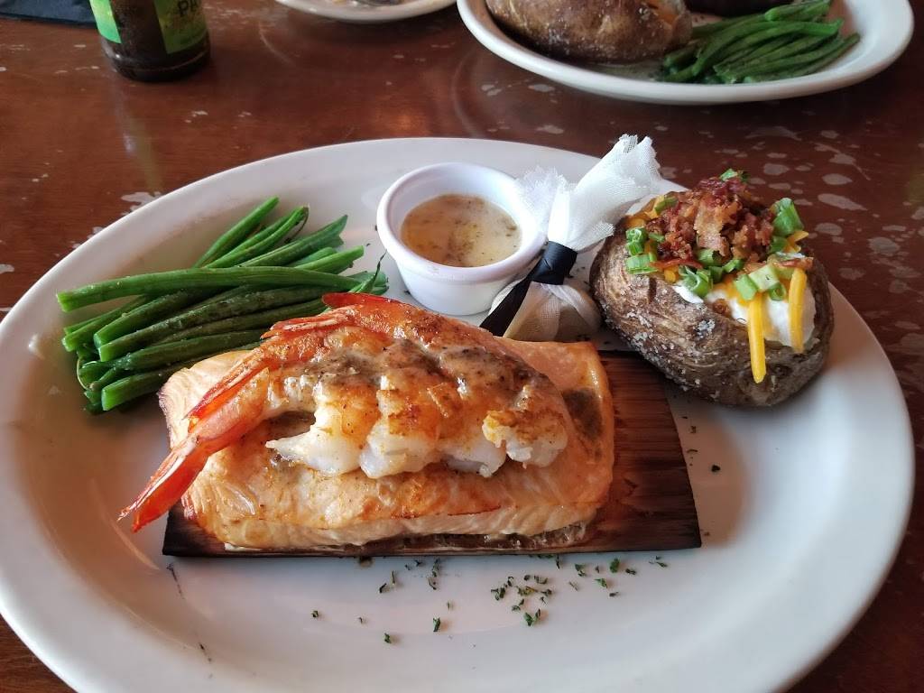 Sam Kendalls | restaurant | 1043 Broad St, Camden, SC 29020, USA | 8034242005 OR +1 803-424-2005