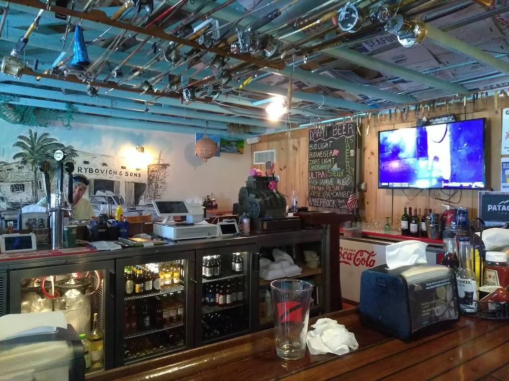 Slack Tide Bar and Grill | restaurant | 5890 US-1, Grant, FL 32949, USA | 3219143988 OR +1 321-914-3988