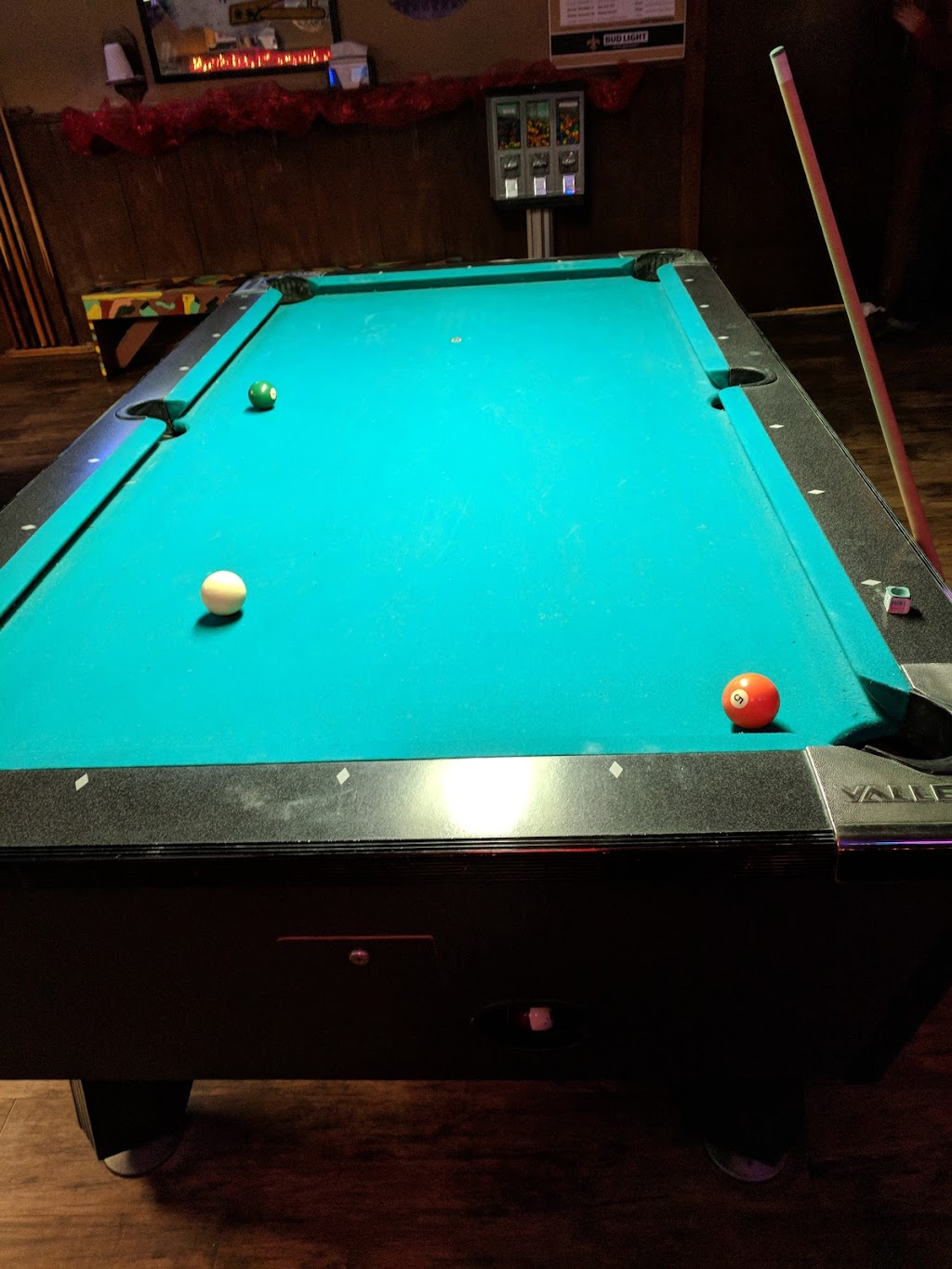 Beachcorner Bar & Grill | restaurant | 4905 Canal St, New Orleans, LA 70119, USA | 5044887357 OR +1 504-488-7357