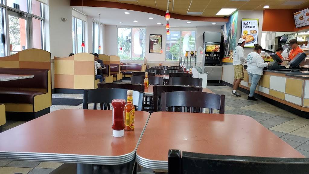 Pollo Campero | restaurant | 750 N Congress Ave, Boynton Beach, FL 33426, USA | 5617382662 OR +1 561-738-2662