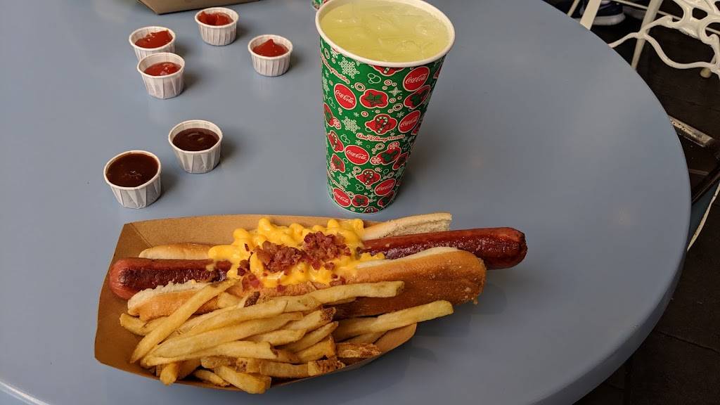 Liberty Inn | meal takeaway | 1510 North Avenue of the Stars, Orlando, FL 32830, USA | 4079393463 OR +1 407-939-3463