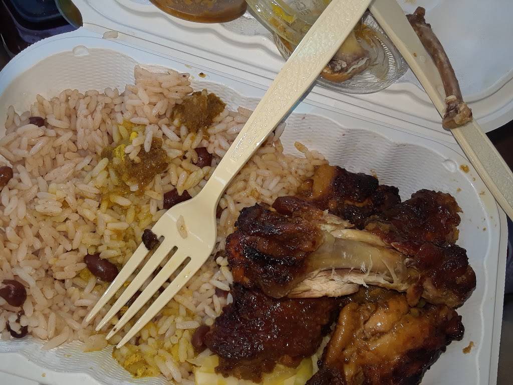 Roger Miller Restaurant | restaurant | 941 Bonifant St, Silver Spring, MD 20910, USA | 3015627050 OR +1 301-562-7050