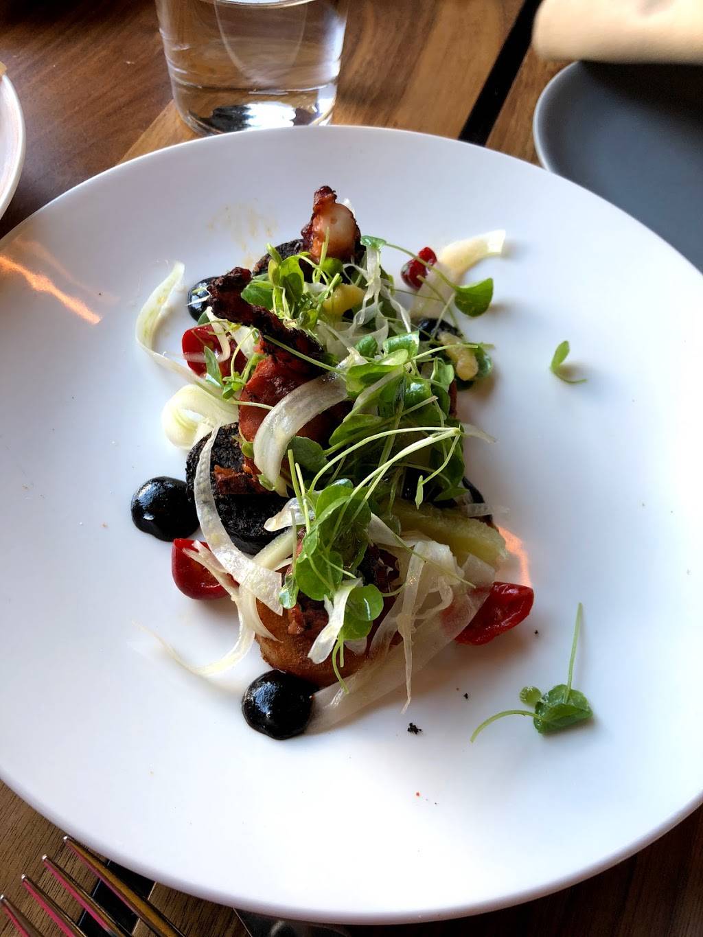 Mordecai | restaurant | 3632 N Clark St, Chicago, IL 60613, USA | 7732695410 OR +1 773-269-5410