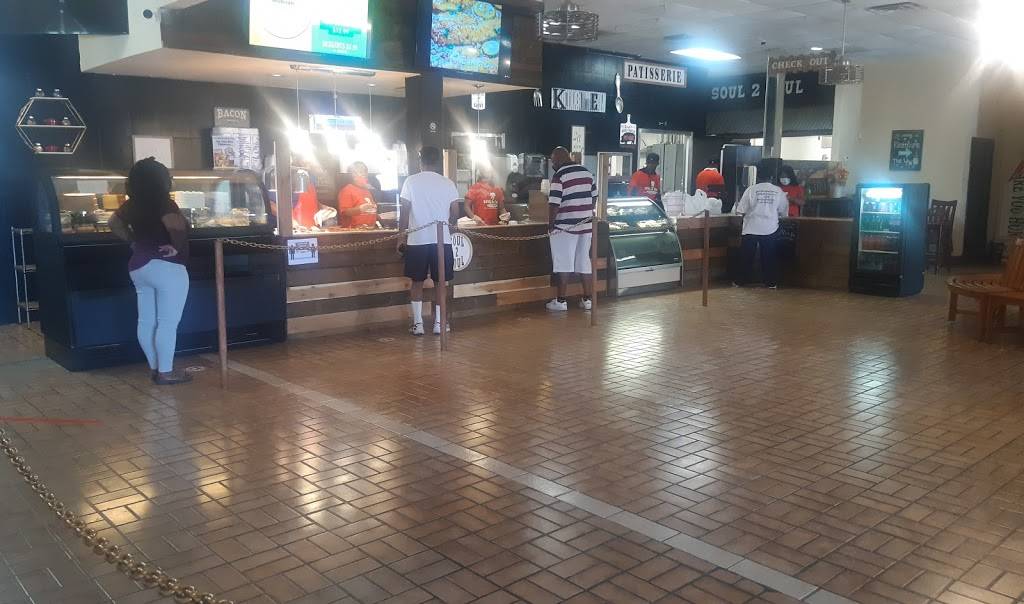 Soul 2 Soul Southern Kitchen | restaurant | 4001 W Wheatland Rd, Dallas, TX 75237, USA | 2148141314 OR +1 214-814-1314