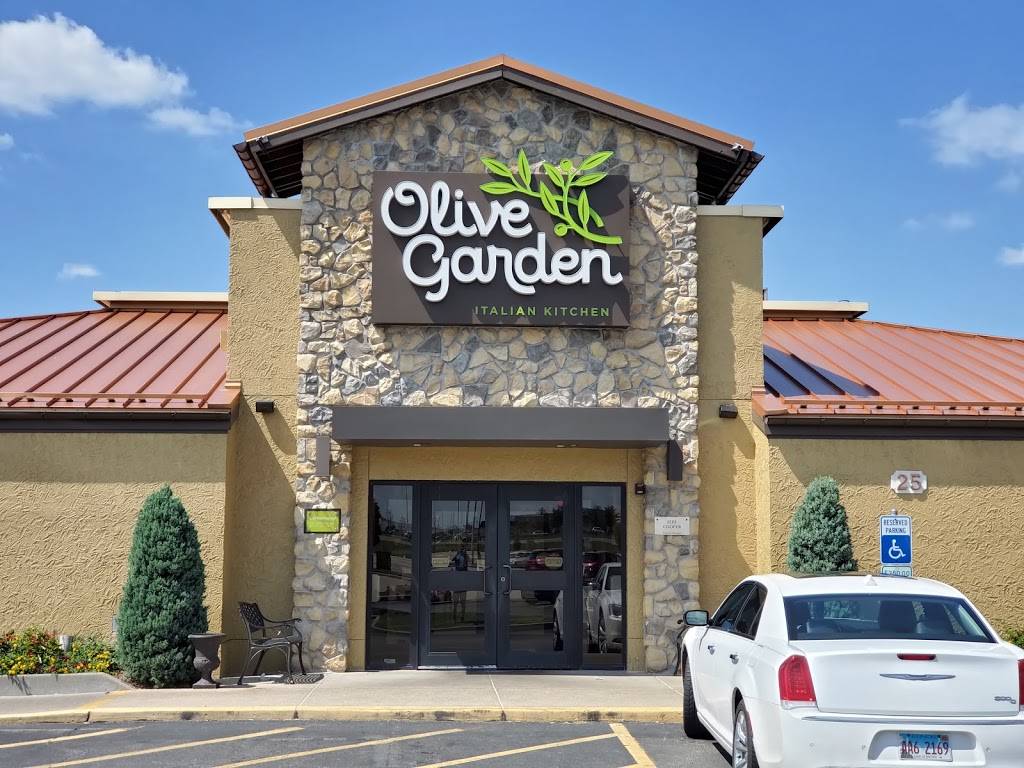 Olive Garden Italian Restaurant | meal takeaway | 25 Ludwig Dr, Fairview Heights, IL 62208, USA | 6183978727 OR +1 618-397-8727