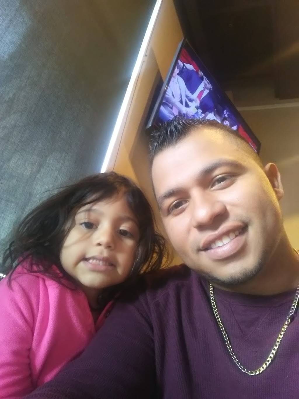 Wingstop | restaurant | 2251 Claribel Rd b, Riverbank, CA 95367, USA | 2098698646 OR +1 209-869-8646