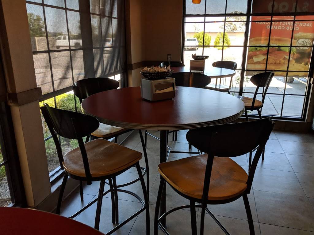 Jack in the Box | restaurant | 2500 Golden Hill Rd, Paso Robles, CA 93446, USA | 8052370874 OR +1 805-237-0874