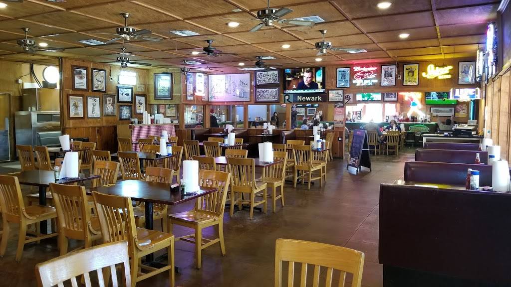 Sammies Bar-B-Q | restaurant | 3801 E Belknap St, Fort Worth, TX 76111, USA | 8178341822 OR +1 817-834-1822