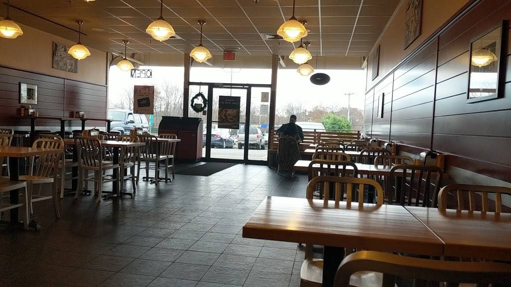 Wayback Burgers | restaurant | 2380 Dixwell Ave, Hamden, CT 06514, USA | 2038917143 OR +1 203-891-7143