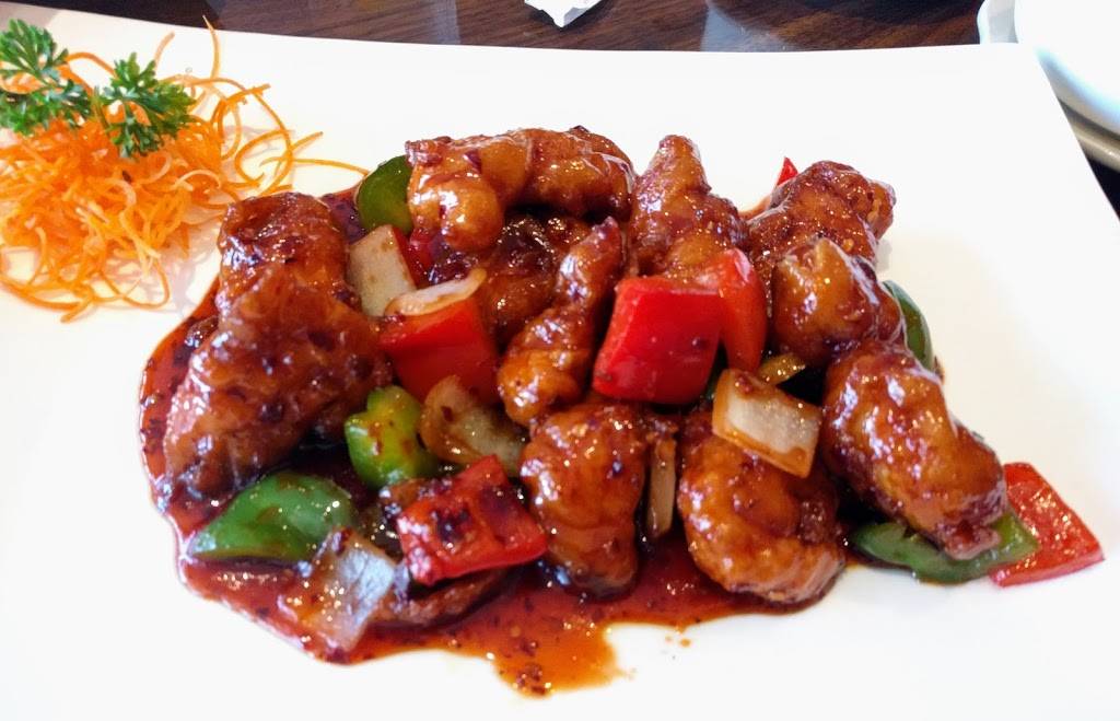 Lucky Thai | restaurant | 1594 Woodcliff Dr NE Suite F, Atlanta, GA 30329, USA | 6787059539 OR +1 678-705-9539