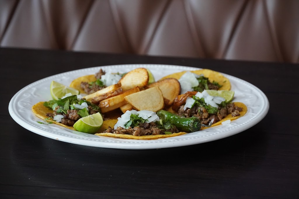 100% Antojitos Mexicanos | restaurant | 217 N Alton Blvd, Alton, TX 78573, USA | 9566007050 OR +1 956-600-7050