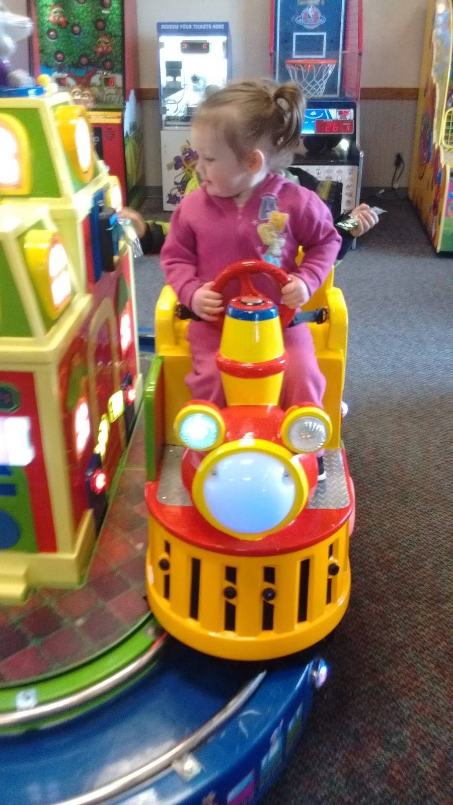 Chuck E. Cheese | restaurant | 5451 W Saginaw Hwy, Lansing, MI 48917, USA | 5173211233 OR +1 517-321-1233