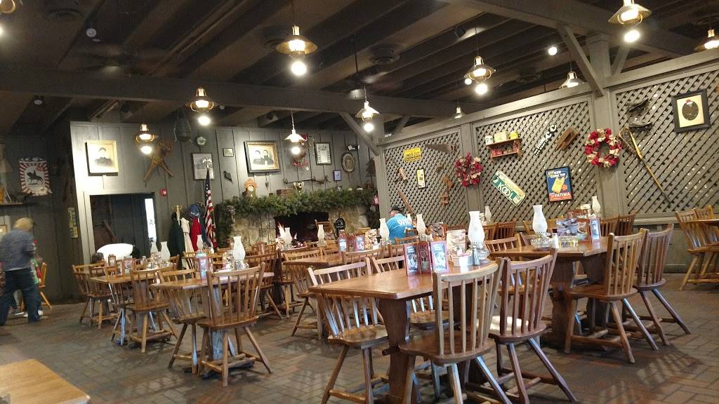 Cracker Barrel Old Country Store | restaurant | 460 Park W Dr, Grovetown, GA 30813, USA | 7066502414 OR +1 706-650-2414