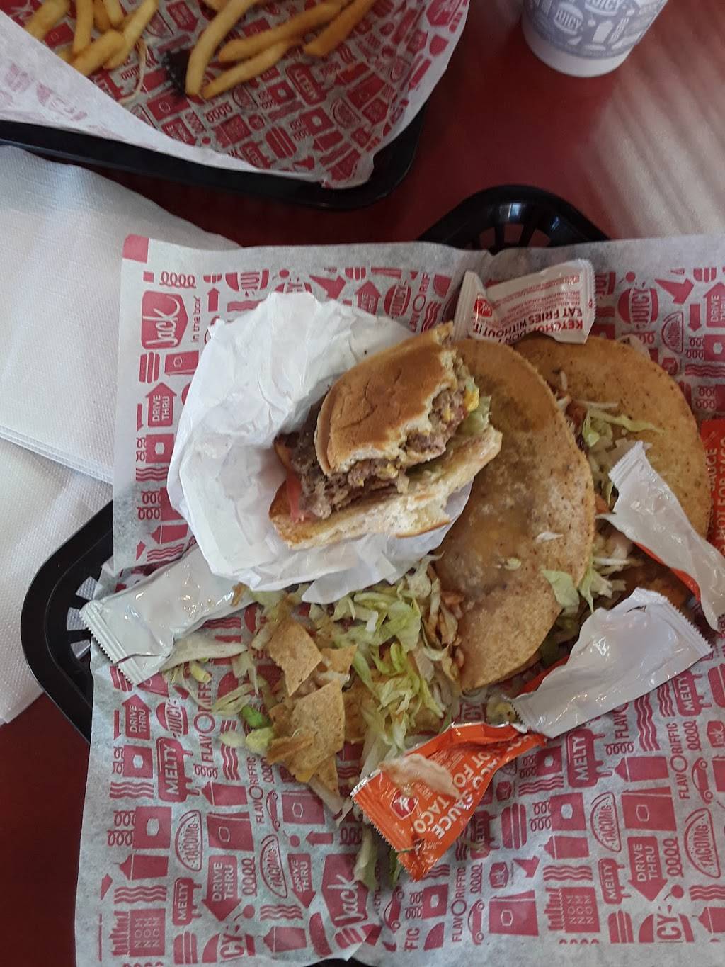 Jack in the Box | restaurant | 30 N Rosemead Blvd, Pasadena, CA 91107, USA | 6263049356 OR +1 626-304-9356