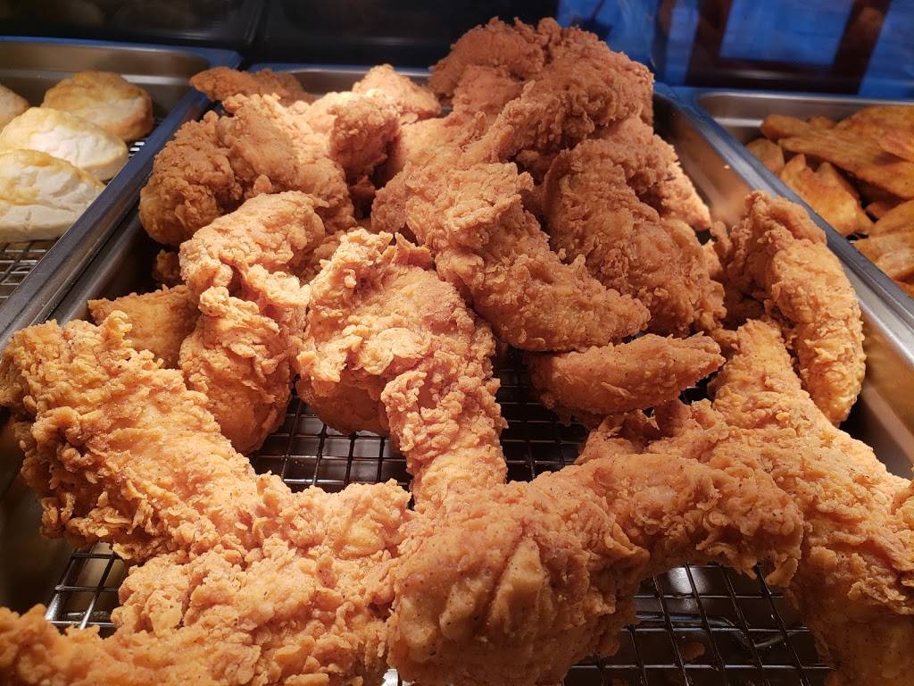 Krispy Krunchy Chicken | restaurant | 1120 W Broadway Ave, Minneapolis, MN 55411, USA | 6128863344 OR +1 612-886-3344