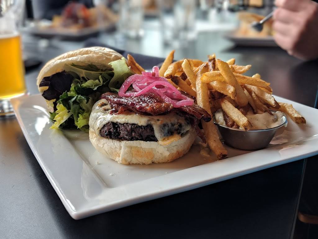 Avenues Proper | restaurant | 376 8th Ave, Salt Lake City, UT 84103, USA | 3852278628 OR +1 385-227-8628