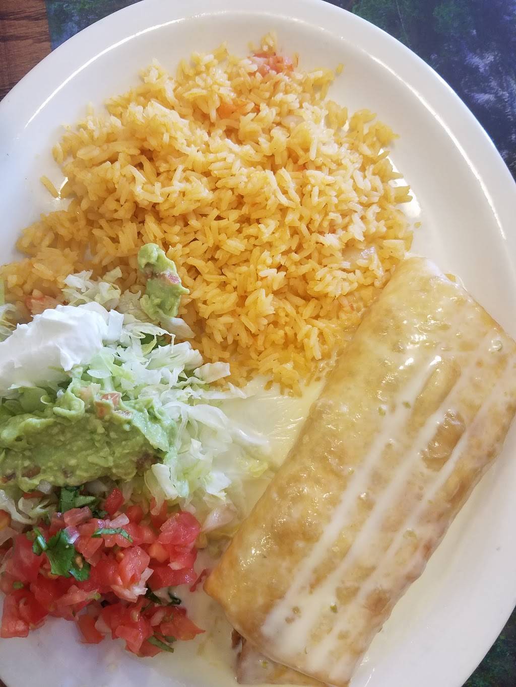 El Mexicano | restaurant | 15 Factory St, Alamo, TN 38001, USA | 7316963344 OR +1 731-696-3344