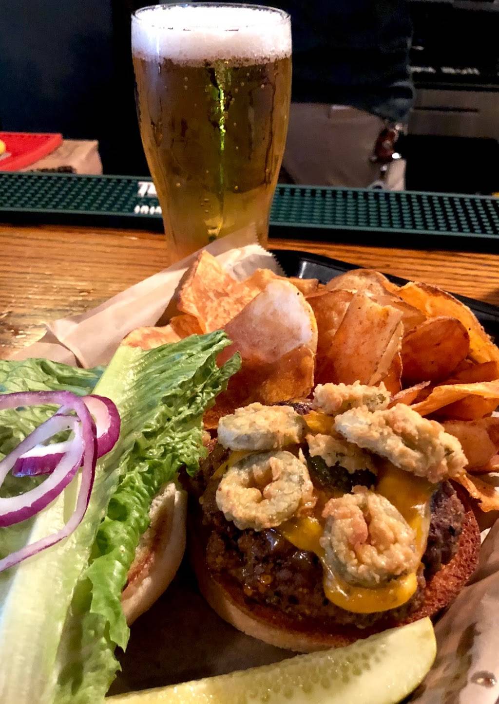 Broad Axe | restaurant | 28 W Franklin St, Hagerstown, MD 21740, USA | 3017338454 OR +1 301-733-8454