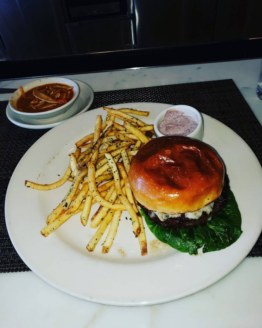 Bazille | restaurant | 21500 Hawthorne Blvd, Torrance, CA 90503, USA | 3107501610 OR +1 310-750-1610