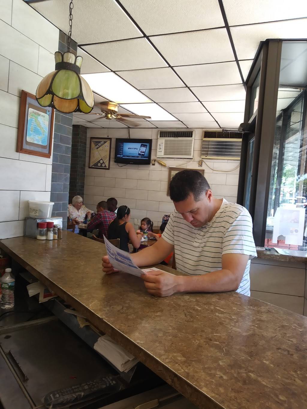 Pizzarama | restaurant | 3715 Francis Lewis Blvd, Bayside, NY 11361, USA | 7186317405 OR +1 718-631-7405